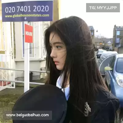 华菁俭